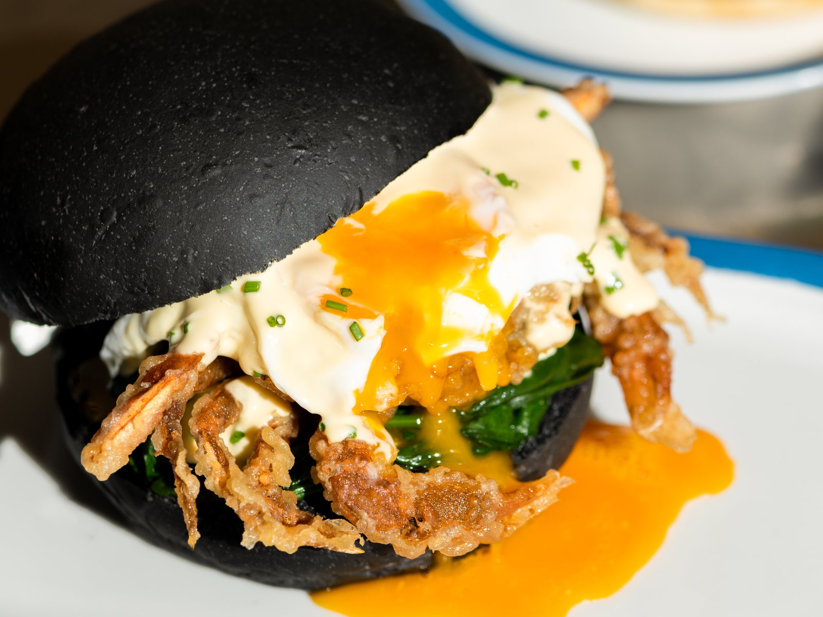 Honbo Central burger close-up